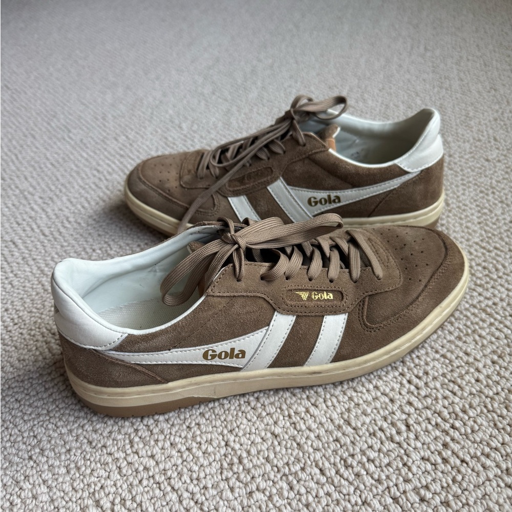 Gola women’s Hawk suede sneakers size 39/8